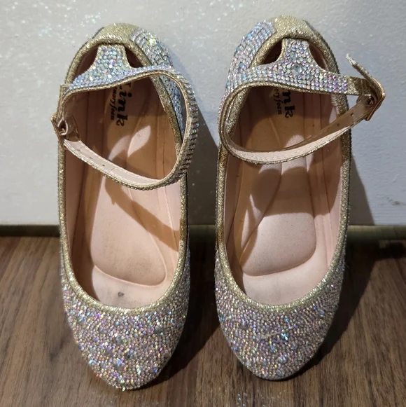 Girls Link Silver/Gold Dress Shoe, Size 2Y - Picture 3 of 9